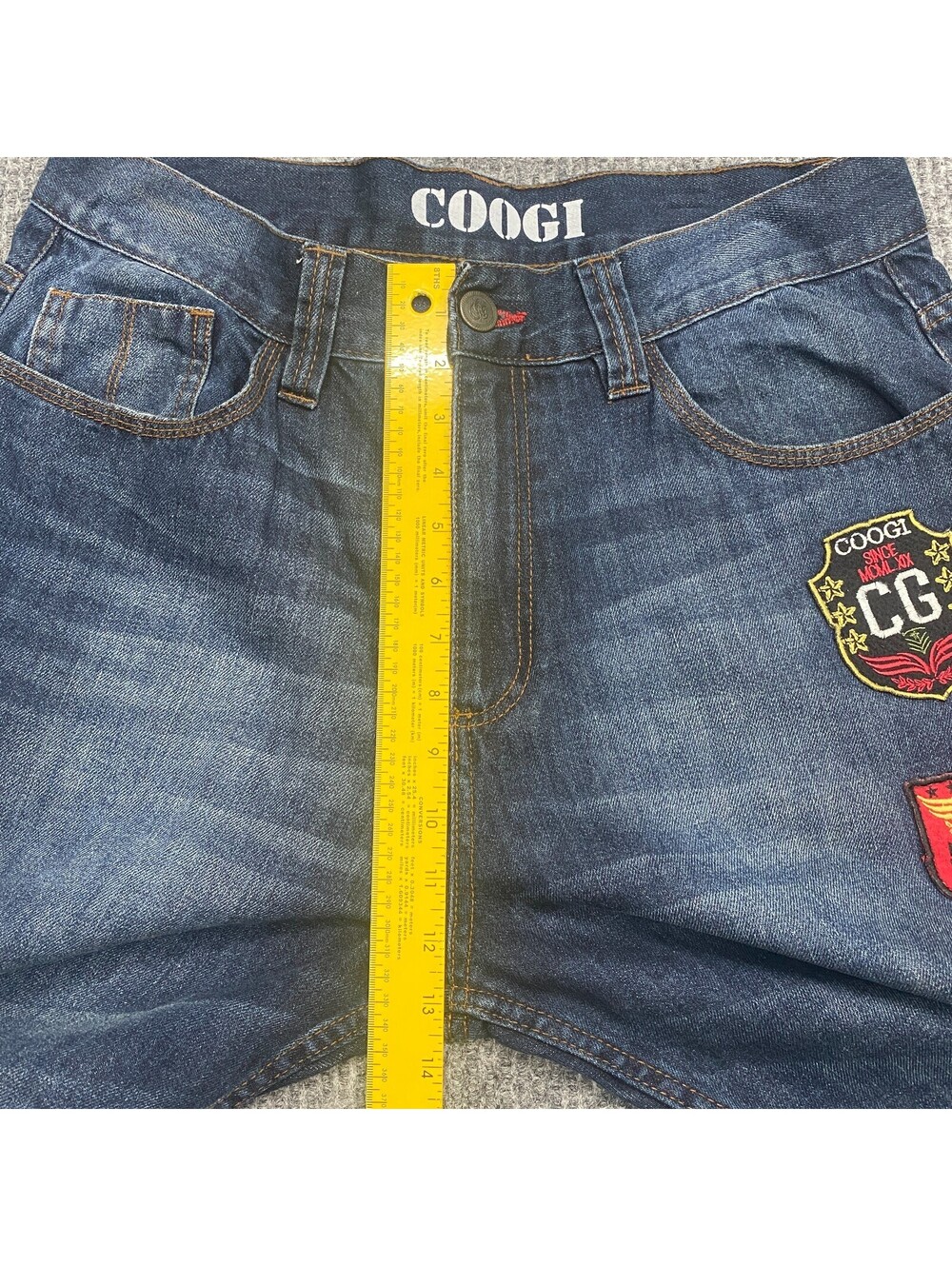 Vintage Coogi Jeans Mens 36x34 Blue Stonewash Denim Embroidered Patches Pants - Picture 5 of 15
